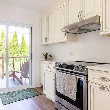 Bright Riverfront 3-Bedroom Condo Montreal Exterior photo