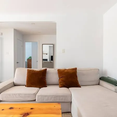 Bright Riverfront 3-Bedroom Condo Montreal Exterior photo